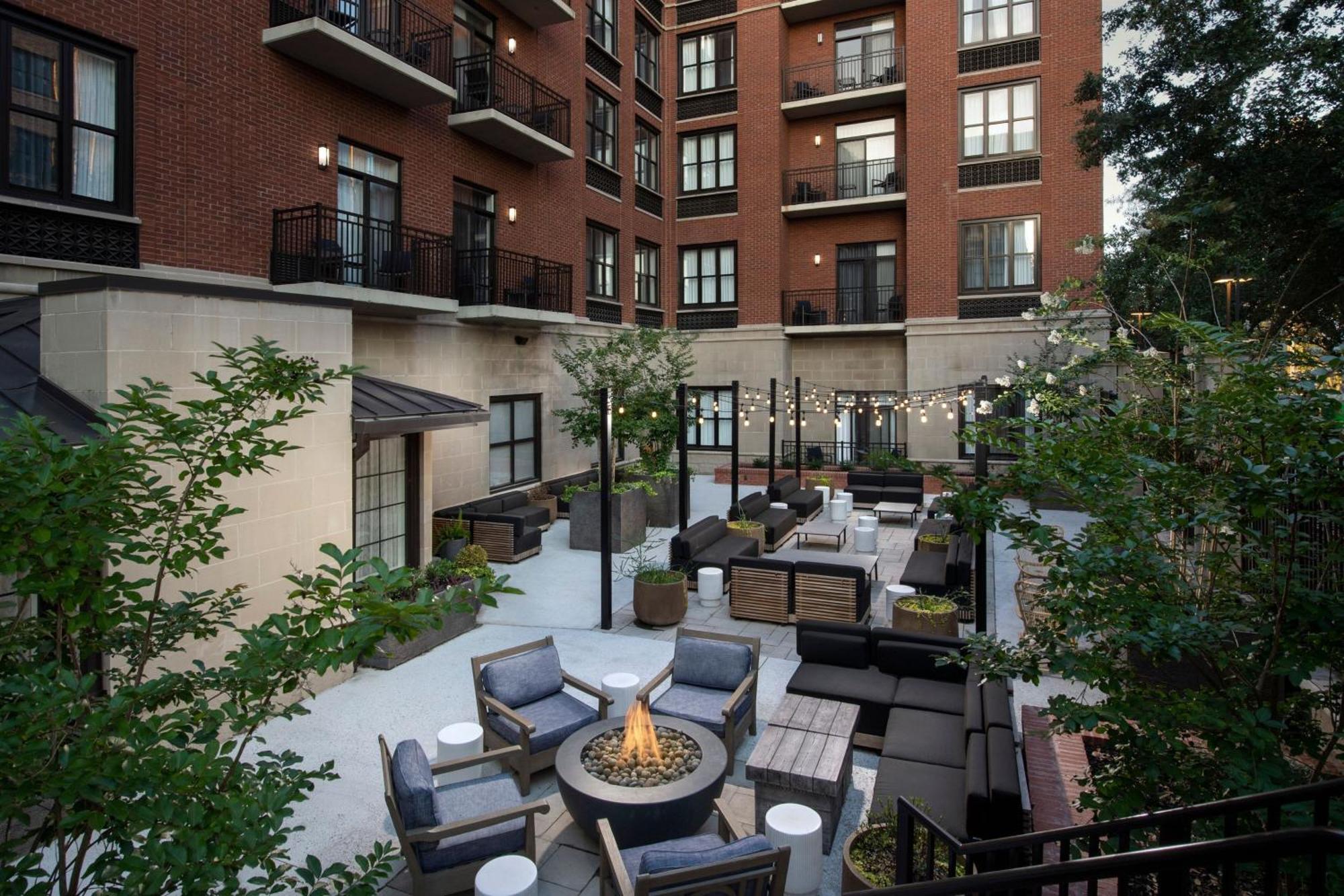 Courtyard By Marriott Savannah Downtown - Historic District Exteriör bild