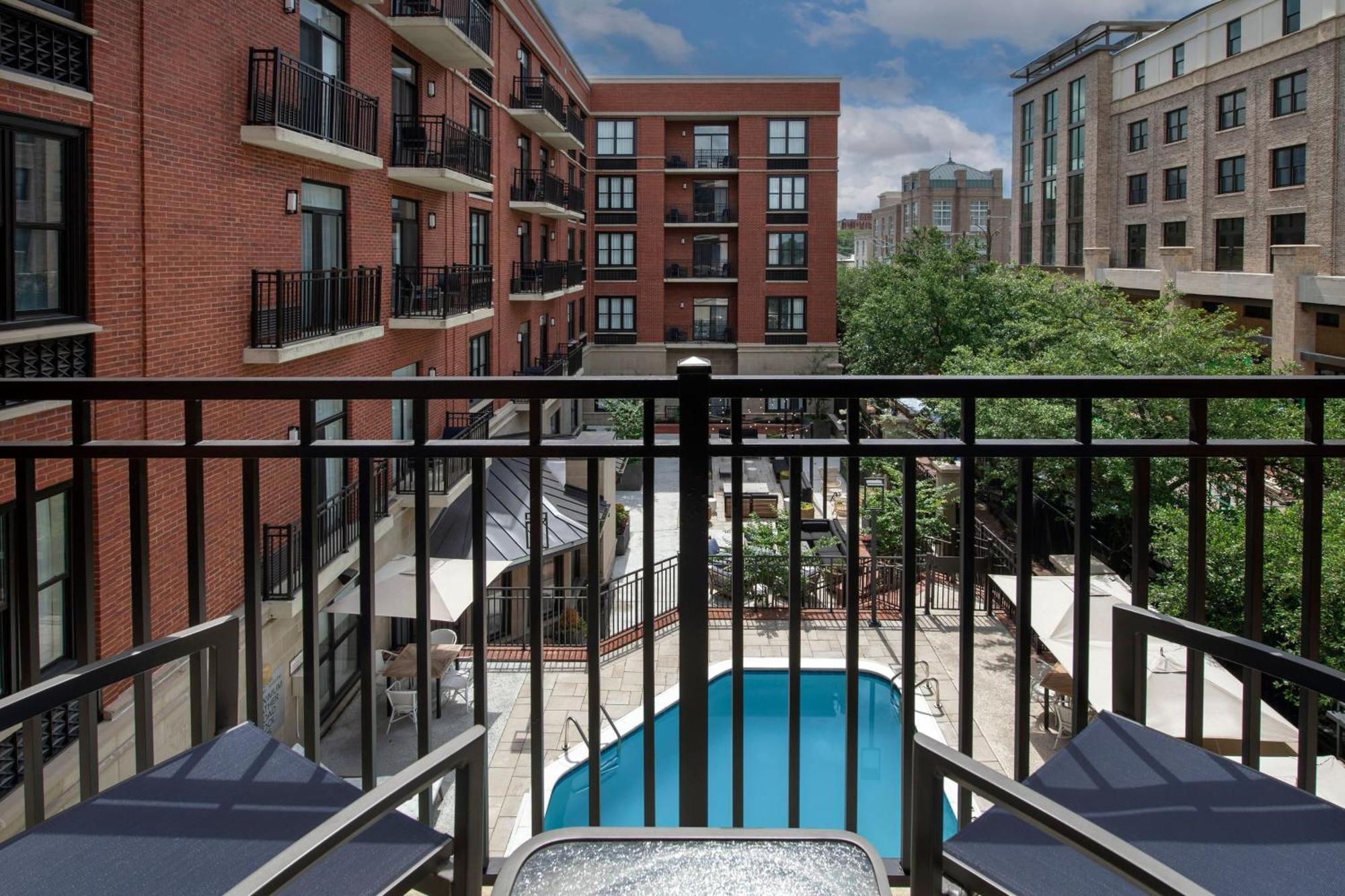Courtyard By Marriott Savannah Downtown - Historic District Exteriör bild