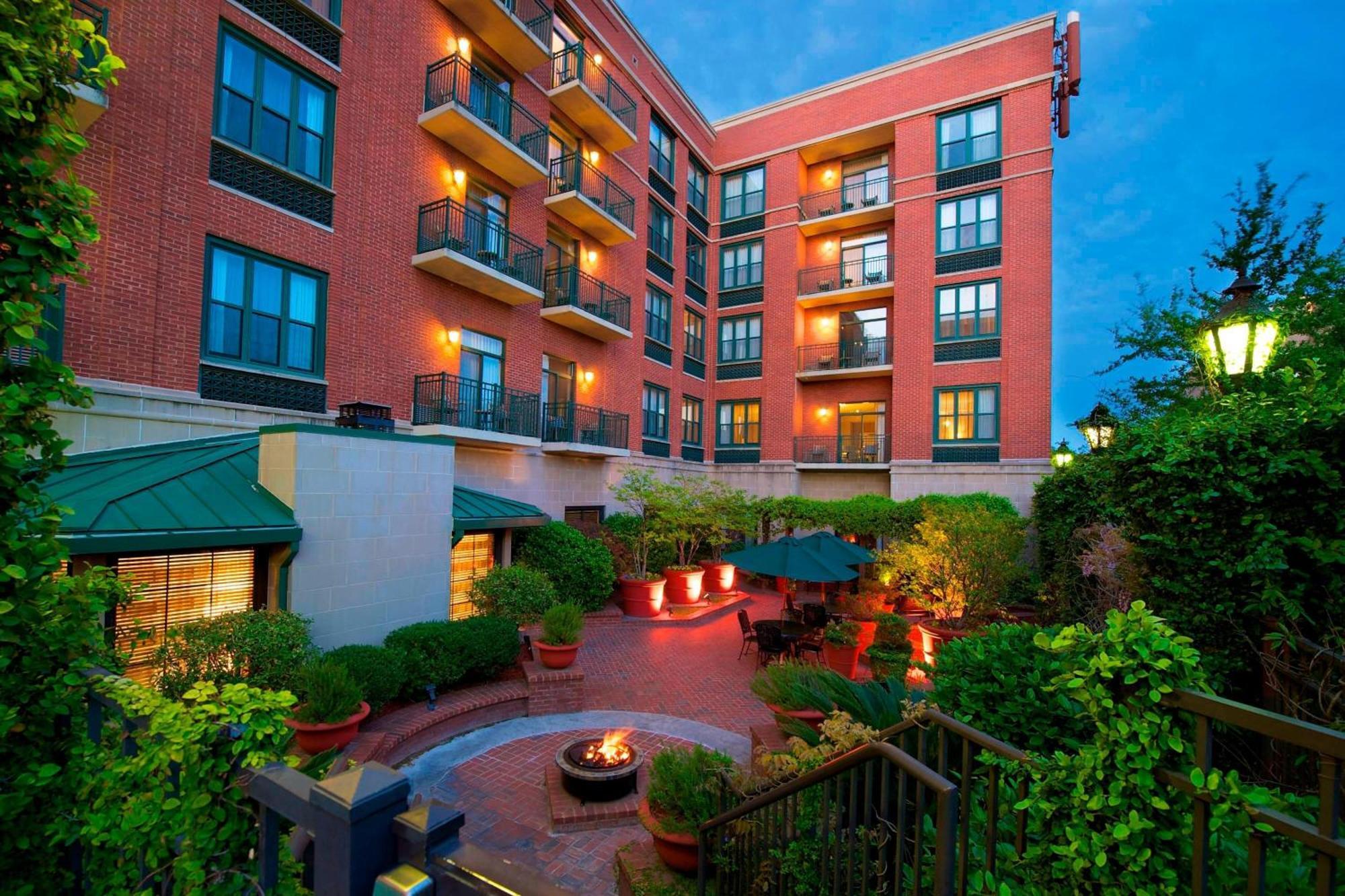 Courtyard By Marriott Savannah Downtown - Historic District Exteriör bild